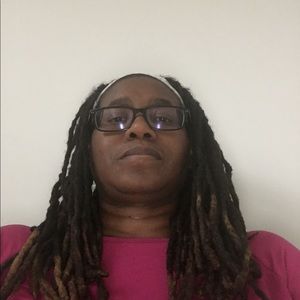 Meet your Posher, Felicia